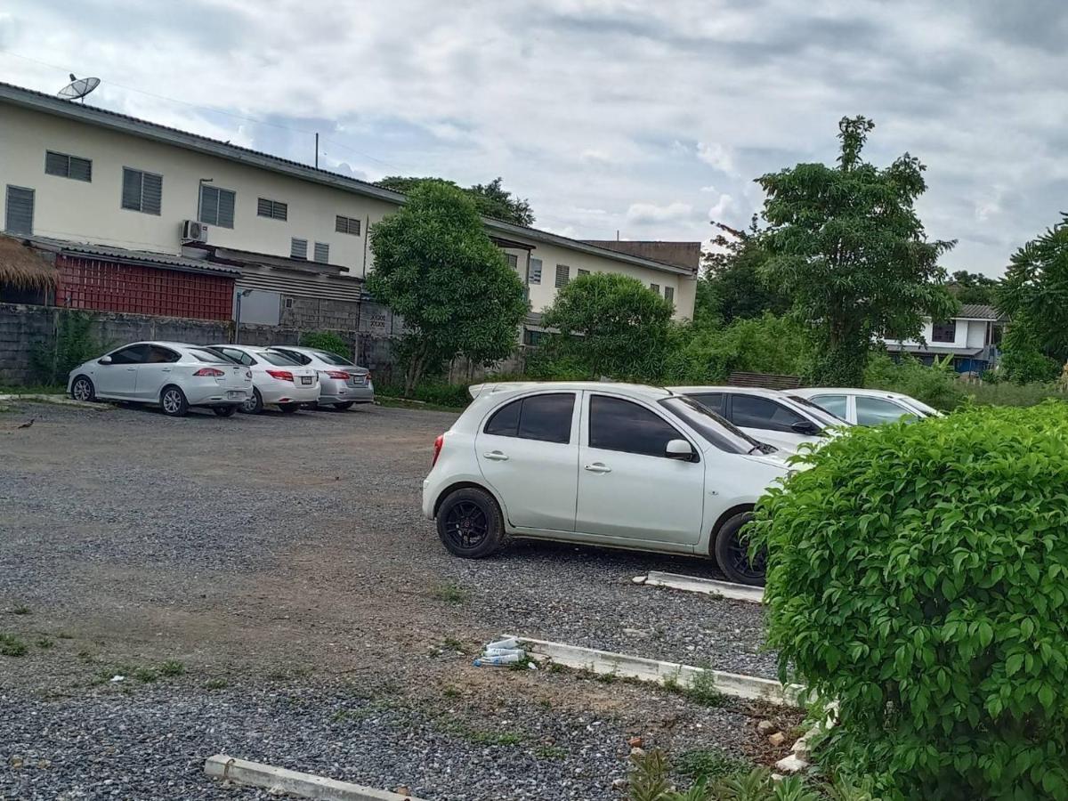โสดาอพาร์ทเม้นท์​ Διαμέρισμα Ban Lam Phak Kut Εξωτερικό φωτογραφία